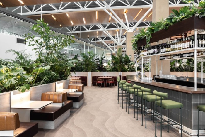 Aspire Westjet Garden Lounge - 0