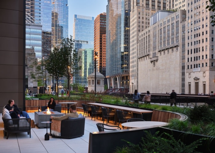 10 & 120 South Riverside Plaza - 0