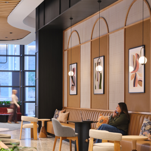 101 N Wacker Amenity Hub
