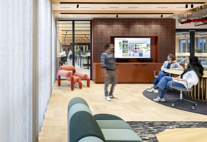 M40 Lobby and Amenity Spaces - 0